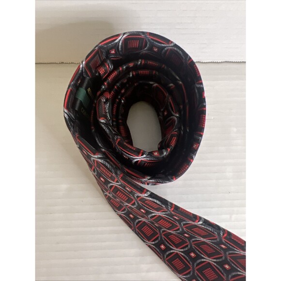ALEXANDER JULIAN COLOURS Mens Polyester Necktie Designer Geometric Black/Red EUC - Picture 3 of 9